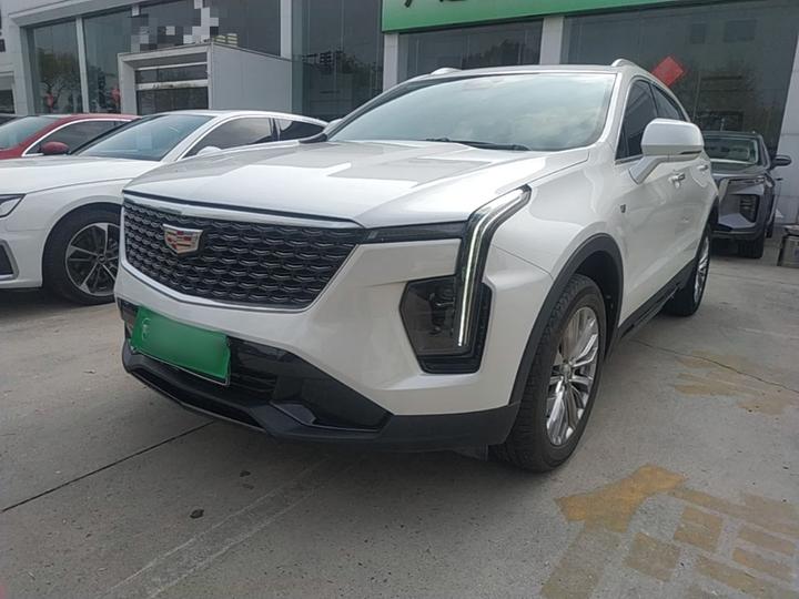 XT4 2024 28T RWD Luxury