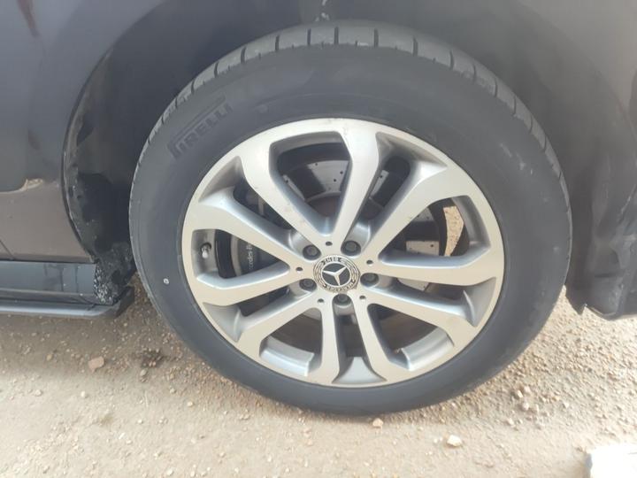 GLE Imported 2018 GLE 320 4MATIC Dynamic Edition photo 8