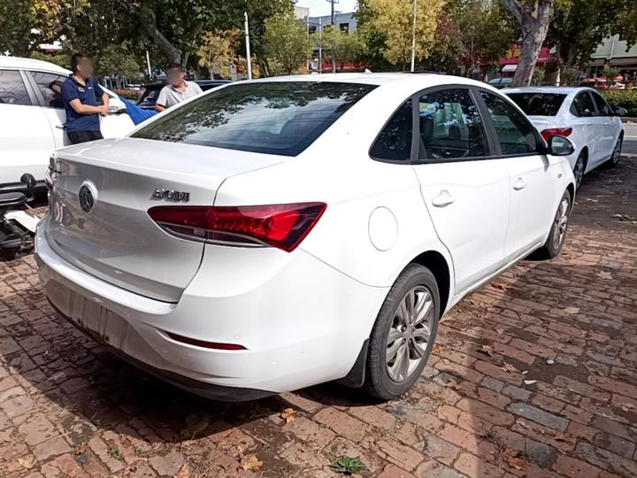 Excelle 2021 Facelift Classic 1.5L AT Elite photo 4