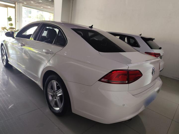Lamando 2018 230TSI DSG photo 4