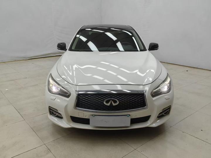 Q50L 2016 2.0T Luxury photo 2