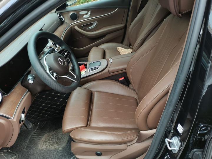 E-Class 2019 E 200 L photo 7