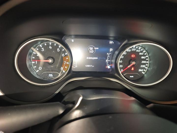 Compass 2017 200T AT photo 8