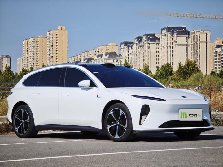 ET5T 2023 75kWh Touring photo 3