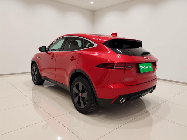 E-PACE 2018 P250 S China V photo 4