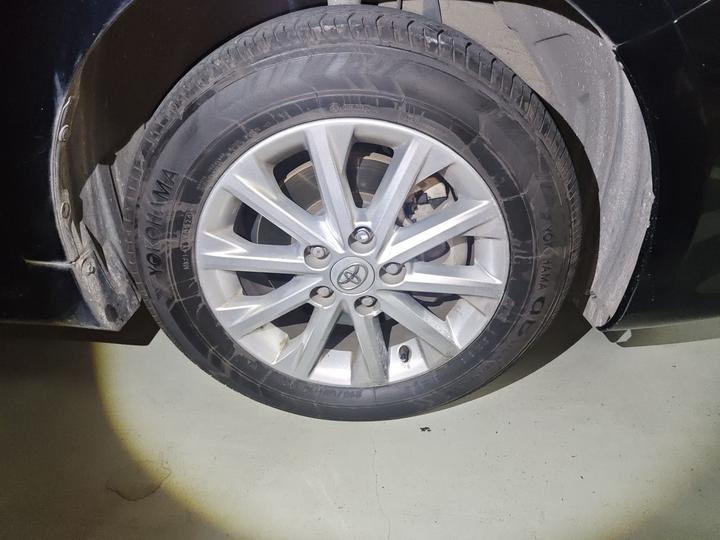 Camry 2015 2.0G Leading photo 8