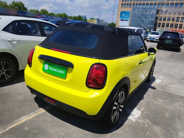 2019 1.5T COOPER CABRIO photo 4