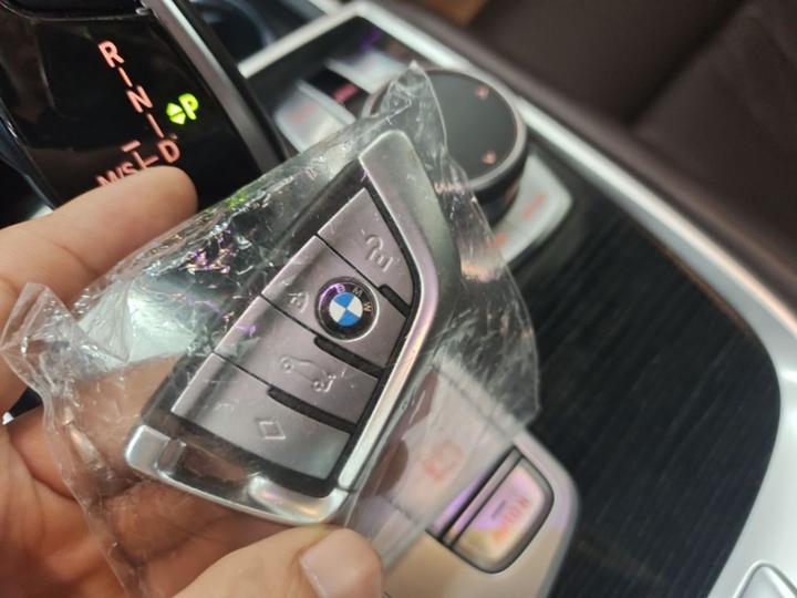 7 Series 2019 Facelift 730Li M Sport Package photo 8