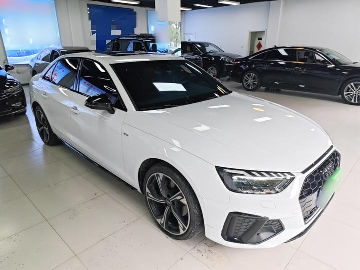 A4L 2024 40 TFSI Luxury Dynamic photo 3