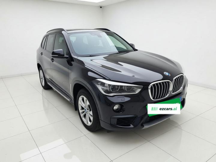 X1 2016 sDrive18Li Exclusive photo 3
