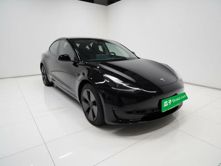 Model 3 2022 RWD photo 3