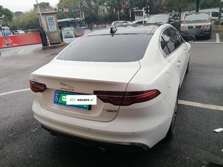 XEL 2020 2.0T 250PS SE Tech photo 3