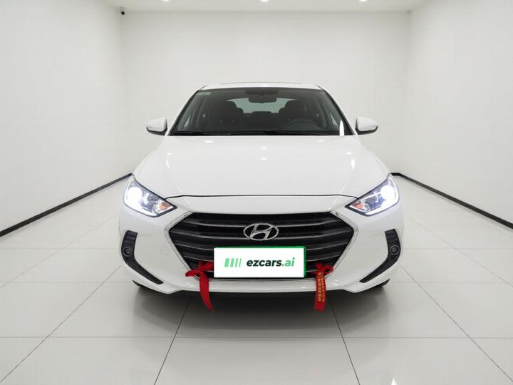 Elantra 2018 1.4T DCT photo 2