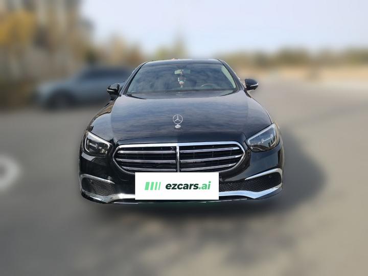 E-Class 2018 E 300 L Luxury photo 2