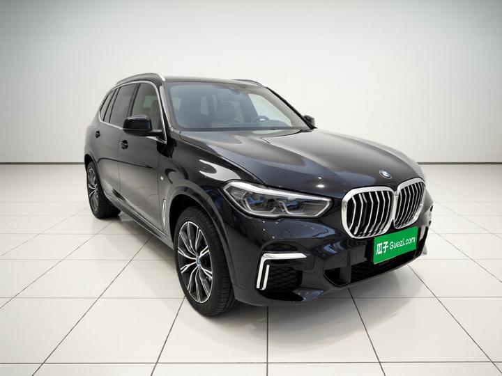 X5 2022 Facelift xDrive 30Li Exclusive M Sport Package photo 3