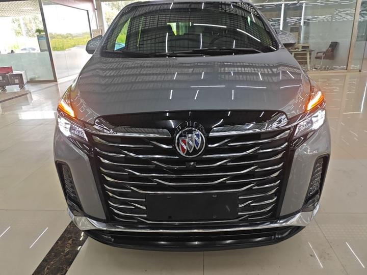 GL8 2023 Facelift Luxury photo 2