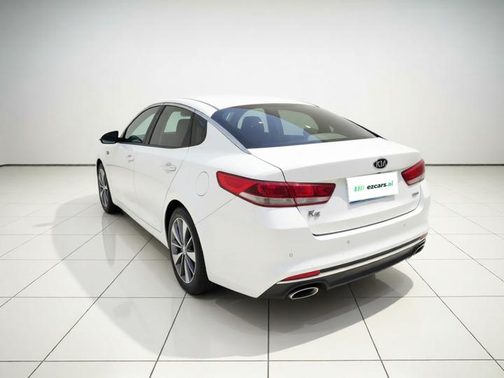 K5 2016 2.0L AT LUX photo 4
