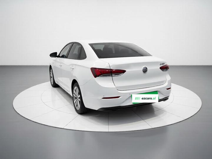 Excelle 2021 Facelift Classic 1.5L AT Elite photo 4