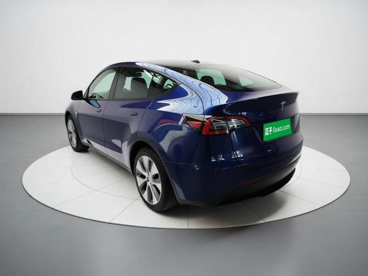 Model Y 2022 RWD photo 4