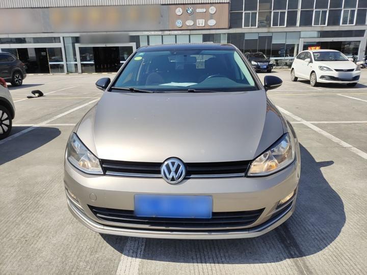 Golf 2016 1.6L AT Comfort photo 2
