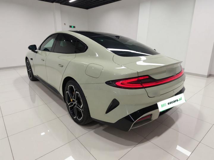 Xiaomi SU7 2024 AWD Extended Range High-end ADAS Max photo 4