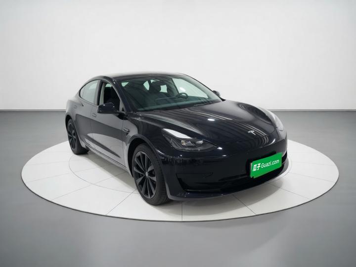 Model 3 2022 RWD photo 3