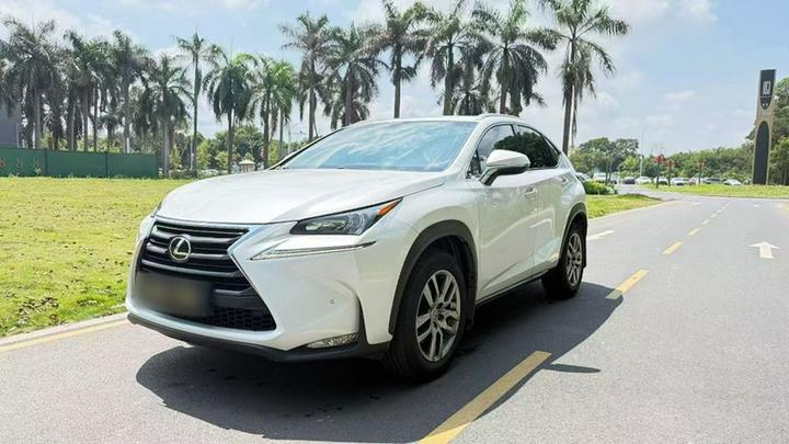 NX 2015 200t