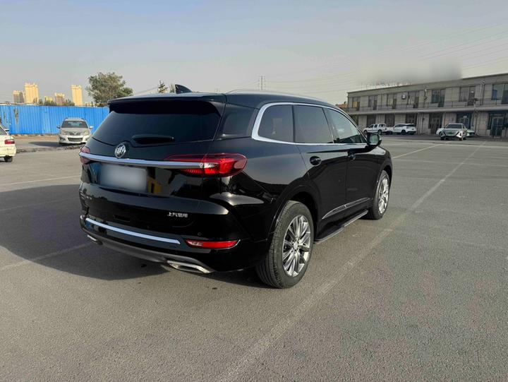 2022 652T AWD Premium 7-Seater photo 6
