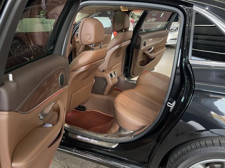 E-Class 2020 Facelift E 260 L photo 8