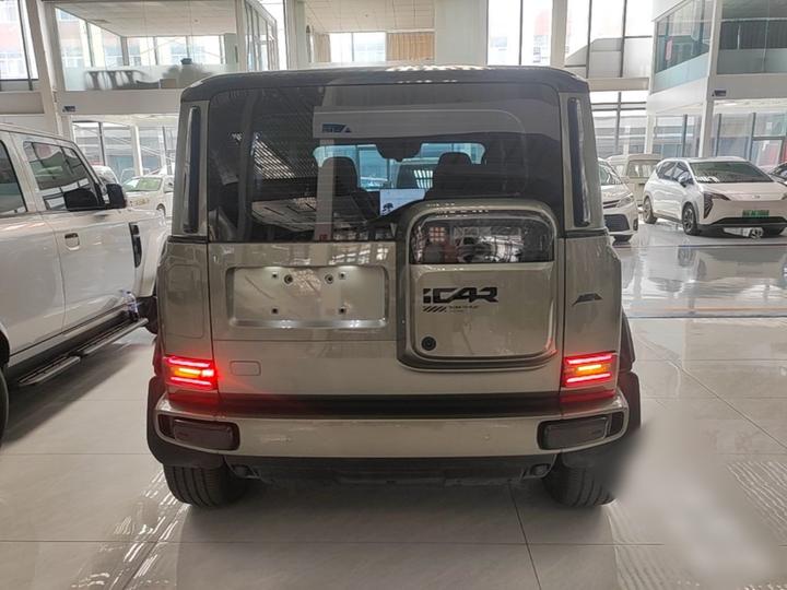 iCAR-Class V23 2025 401 RWD Advanced photo 3