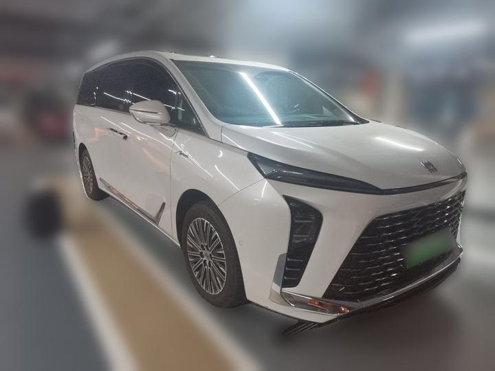 GL8 EV 2024 7-Seater photo 3
