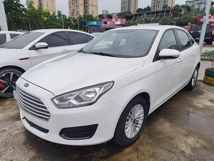 Escort 2017 Facelift 1.5L AT Comfort
