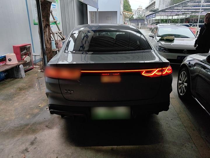 Qin L 2024 DM-i 80KM Leading photo 5