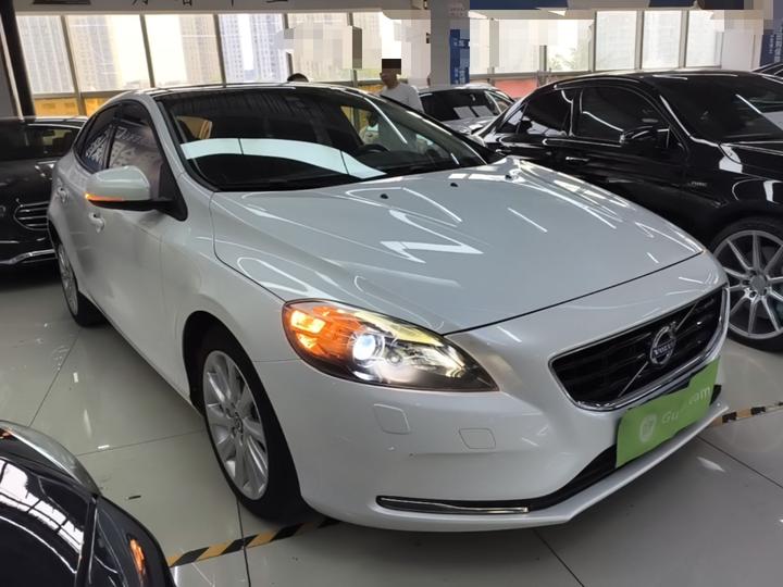 V40 2016 T3 photo 3
