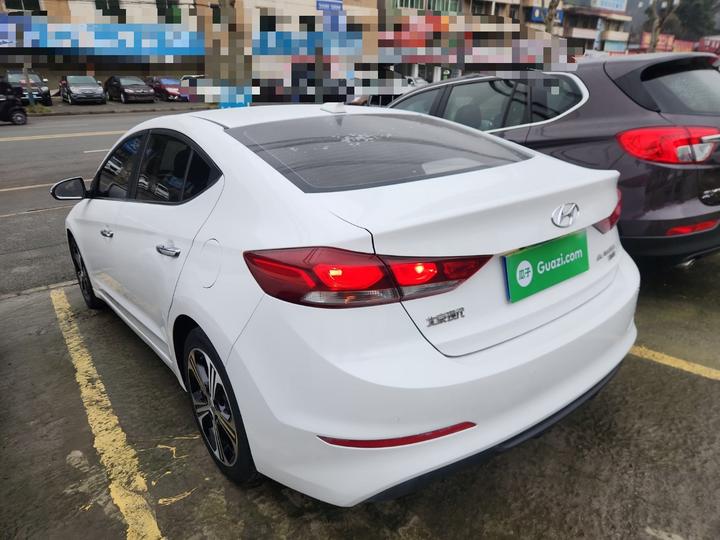 Elantra 2018 1.4T DCT photo 4