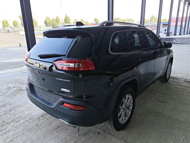Cherokee 2016 2.4L Smart photo 4