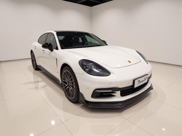 Panamera EV 2017 Panamera 4 E-Hybrid Executive Extended 2.9T photo 3