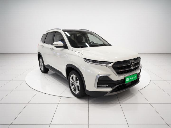 530 2019 1.5T MT Luxury 7-Seater China V photo 3