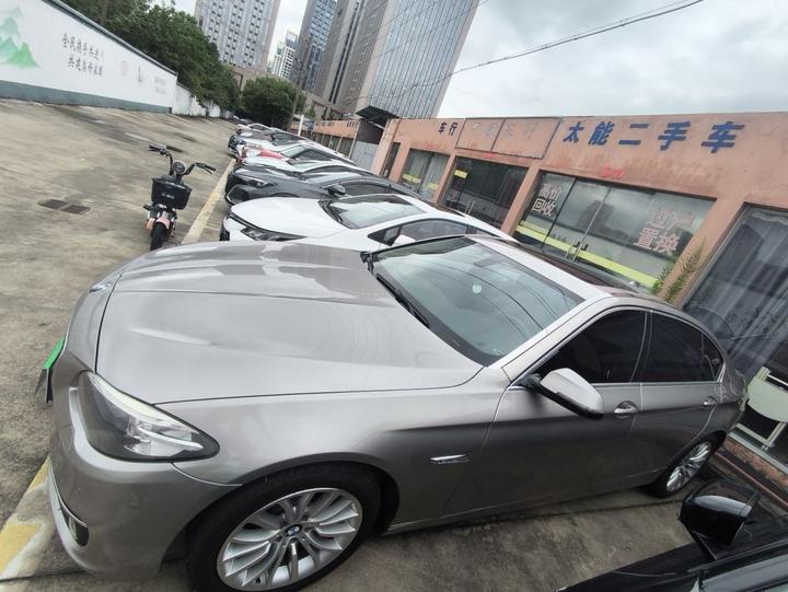 5 Series 2017 525Li Luxury Design Package photo 4