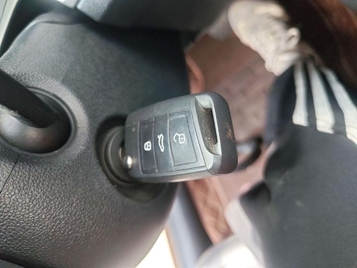 Lamando 2015 230TSI DSG photo 8