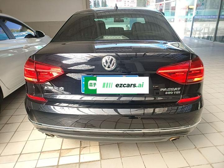 Passat 2017 330TSI DSG photo 3