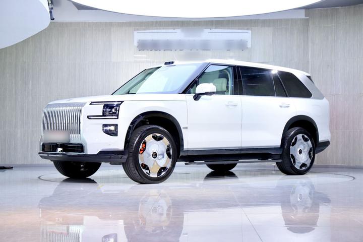 9X 2025 Ultra 70kWh 6-Seater