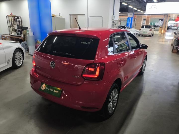 Polo 2014 1.4L AT Comfort photo 4