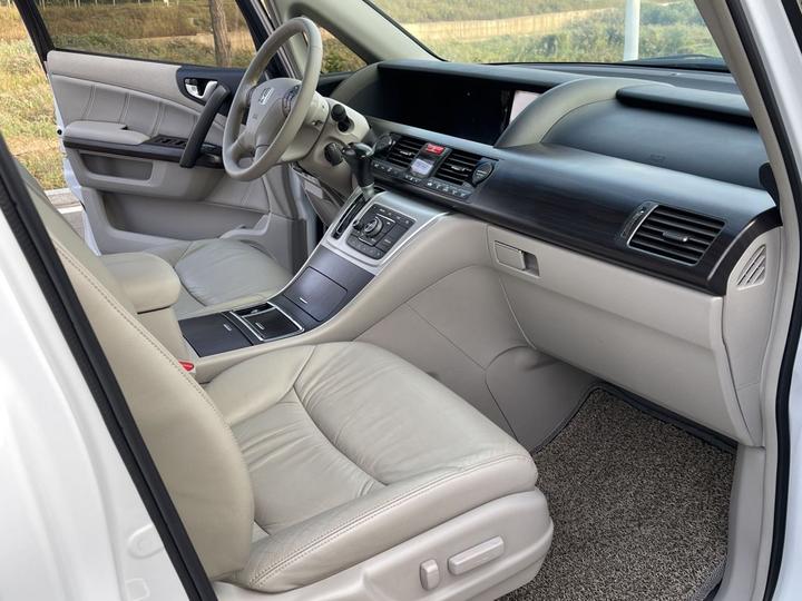 Elysion 2012 2.4L VTi-S Premium photo 5