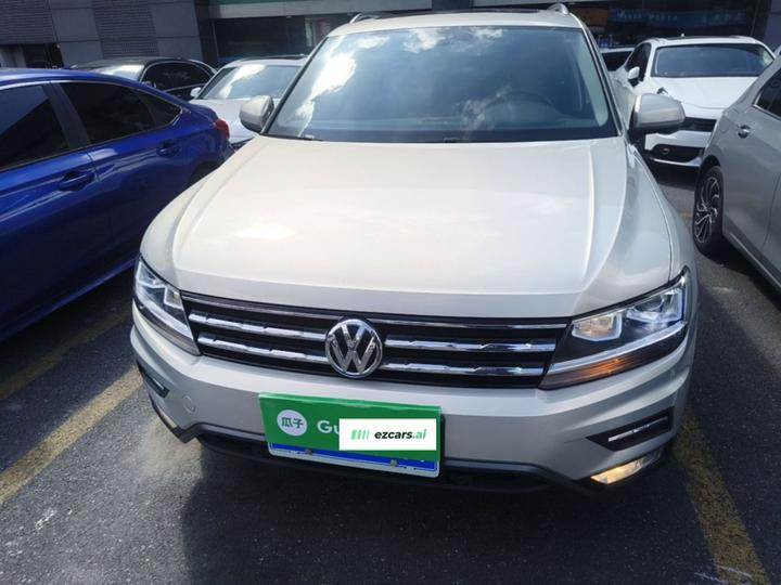 Tiguan L 2019 Facelift 330TSI AT RWD Luxury China VI photo 2