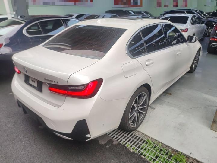 3 Series 2025 325Li M Sport Package photo 4