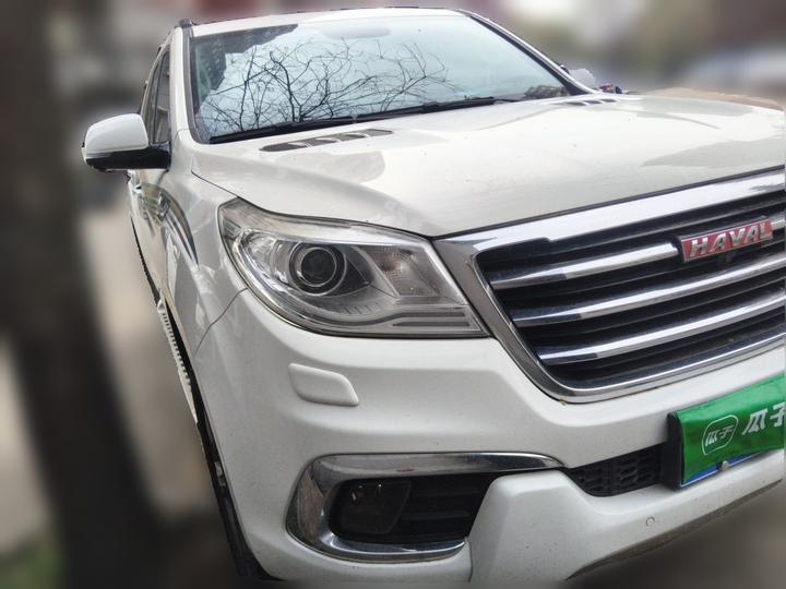 H9 2016 2.0T AWD Luxury 5-Seater photo 3
