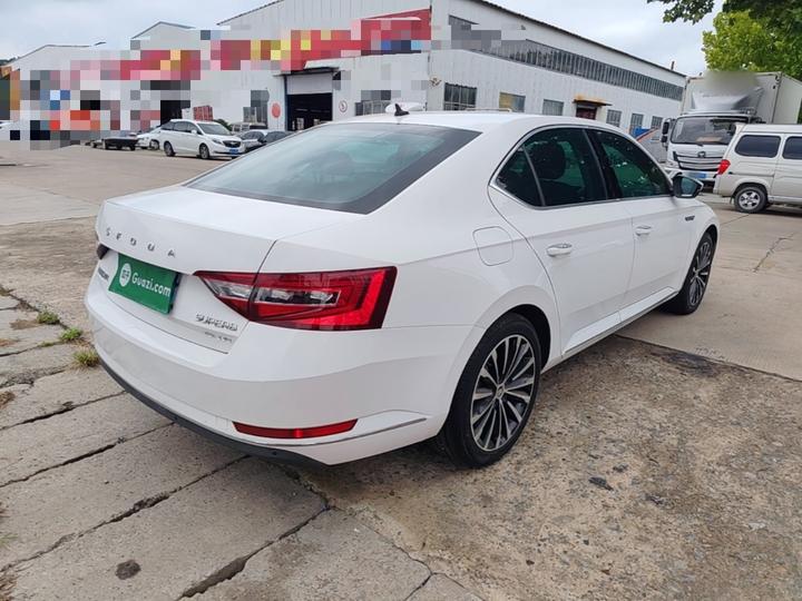 Superb 2018 TSI330 DSG Comfort China V photo 4