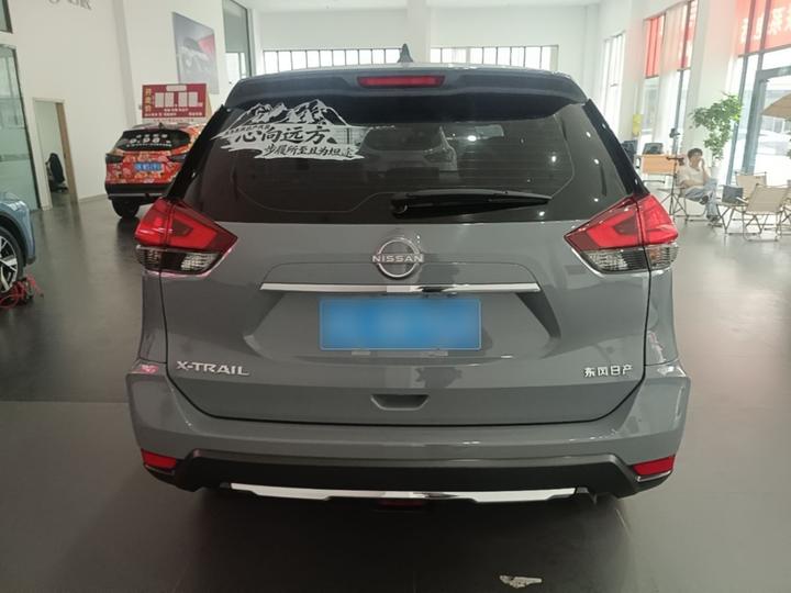 X-Trail 2025 2.0L RWD Leading photo 5