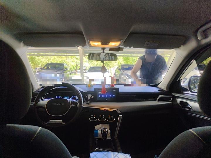 BAIC X3 2021 1.5T MT Honor photo 8